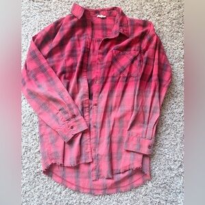 Women’s flannel top